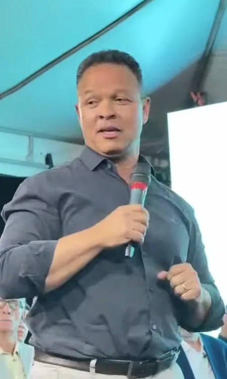 Prefeito do PL reconhece liderança de Pivetta e diz que governador tem “coragem e humildade” 